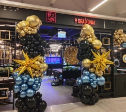 Balionų girlianda "9 drakonai" 1