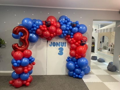 Balionų girlianda "Jonui 3"