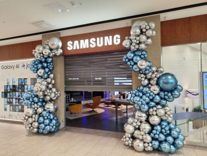 Balionų girlianda "Samsung - mėlyna, sidabras"