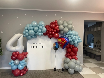 Balionų girlianda "Super hero"