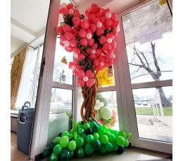 Balionų instaliacija "Rožinės gėlytės su žaluma"