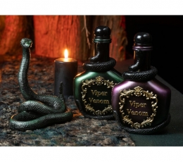 Dekoratyvinis butelis "Gyvatės nuodai" 2