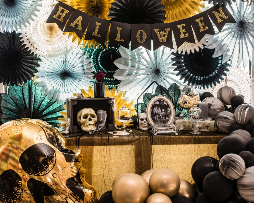 Kaukolinis Helovino dekoras
