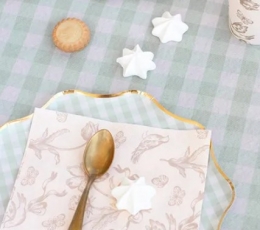 Lėkštutės, languotos su aukso krašteliu" (6 vnt./23 cm) 2