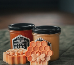 Muilo rinkinys "Medaus muilas ir masažuojantis muilas" 1