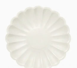 Lėkštutės-gėlės, baltos (8 vnt./18 cm)