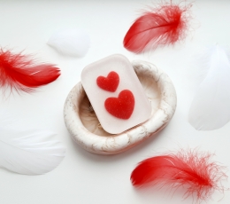 Muilas "Dvi širdelės" dėžutėje