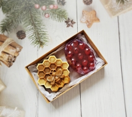 Muilo rinkinys "Medaus muilas ir masažuojantis muilas"