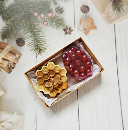 Muilo rinkinys "Medaus muilas ir masažuojantis muilas"