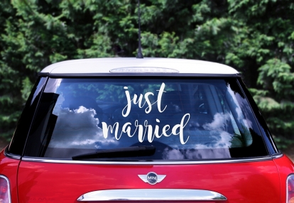 Наклейка для машины "Just married" (33 х 45 см)