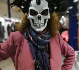 Kaukė "Kaukolė su gėlėmis"  1