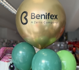 Personalizuotas lipdukas ant baliono "Benifex"
