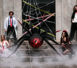 Stovintis folinis balionas "XXL voras" (275x152 cm) 2